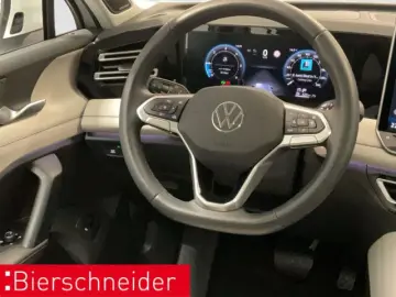 VW Tiguan 2.0 TDI DSG 4Mo Elegance AHK PANO STAND 2