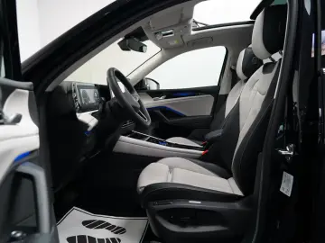 VW Tiguan 2.0TDI Elegance PANO AHK 360 HUD MASSAGE