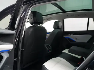 VW Tiguan 2.0TDI Elegance PANO AHK 360 HUD MASSAGE