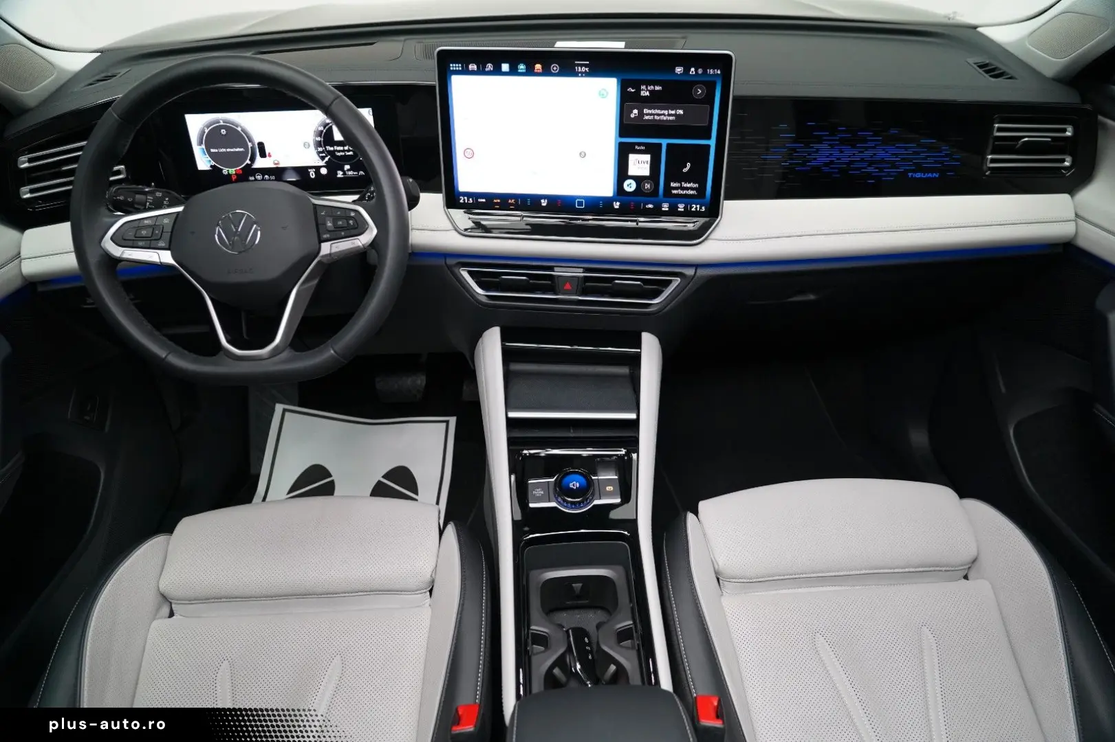 VW Tiguan 2.0TDI Elegance PANO AHK 360 HUD MASSAGE