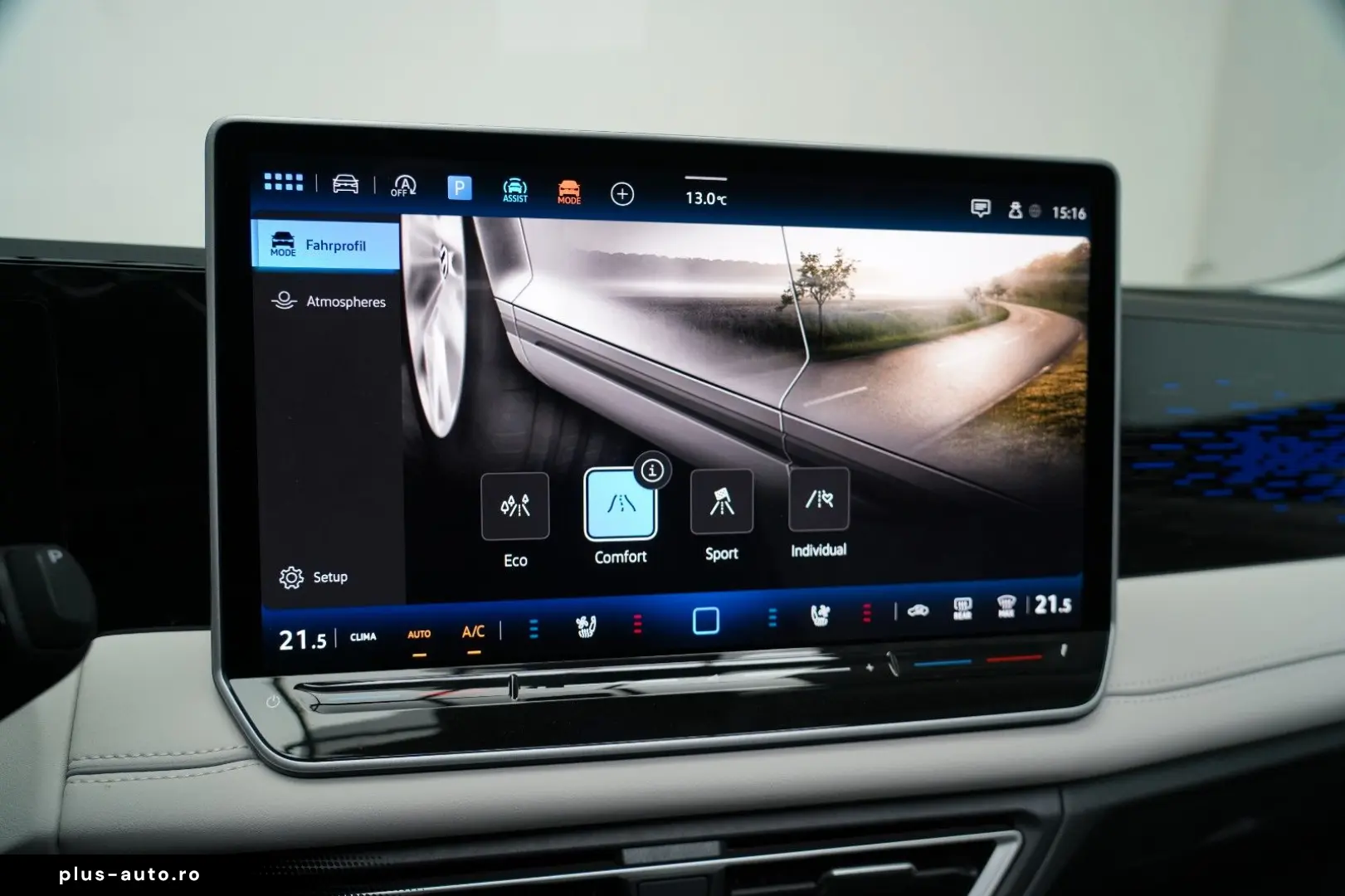 VW Tiguan 2.0TDI Elegance PANO AHK 360 HUD MASSAGE