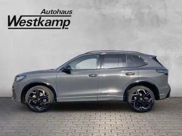 VW Tiguan R-Line Black-Style 2 0 TDI 4MOTION DSG An