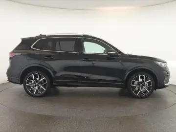 VW Tiguan 2.0 TDI 4M DSG R-Line Pan HUD HK STHZ 360