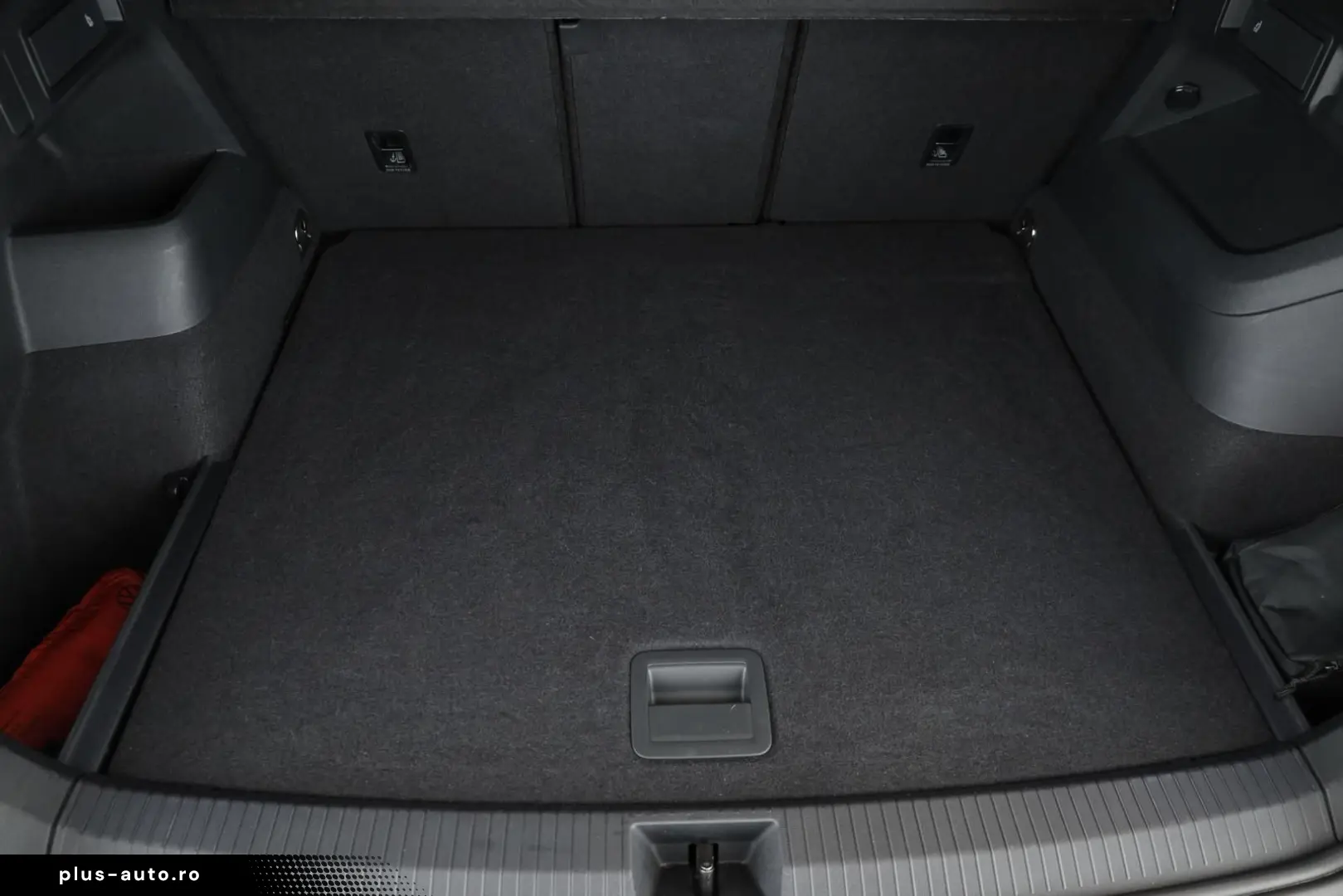 VW Tiguan 2.0 TDI 4M DSG R-Line Pan HUD HK STHZ 360