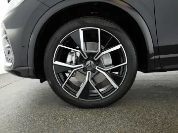 VW Tiguan 2.0 TDI 4M DSG R-Line Pan HUD HK STHZ 360