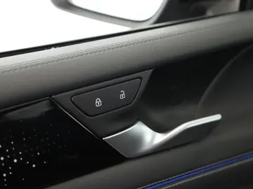 VW Tiguan 2.0 TDI 4M DSG R-Line Pan HUD HK STHZ 360