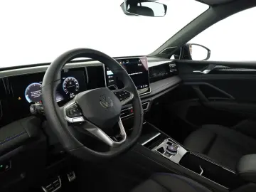 VW Tiguan 2.0 TDI 4M DSG R-Line Pan HUD HK STHZ 360