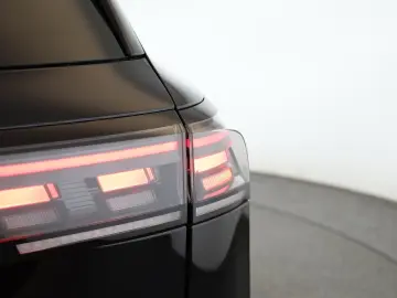 VW Tiguan 2.0 TDI 4M DSG R-Line Pan HUD HK STHZ 360