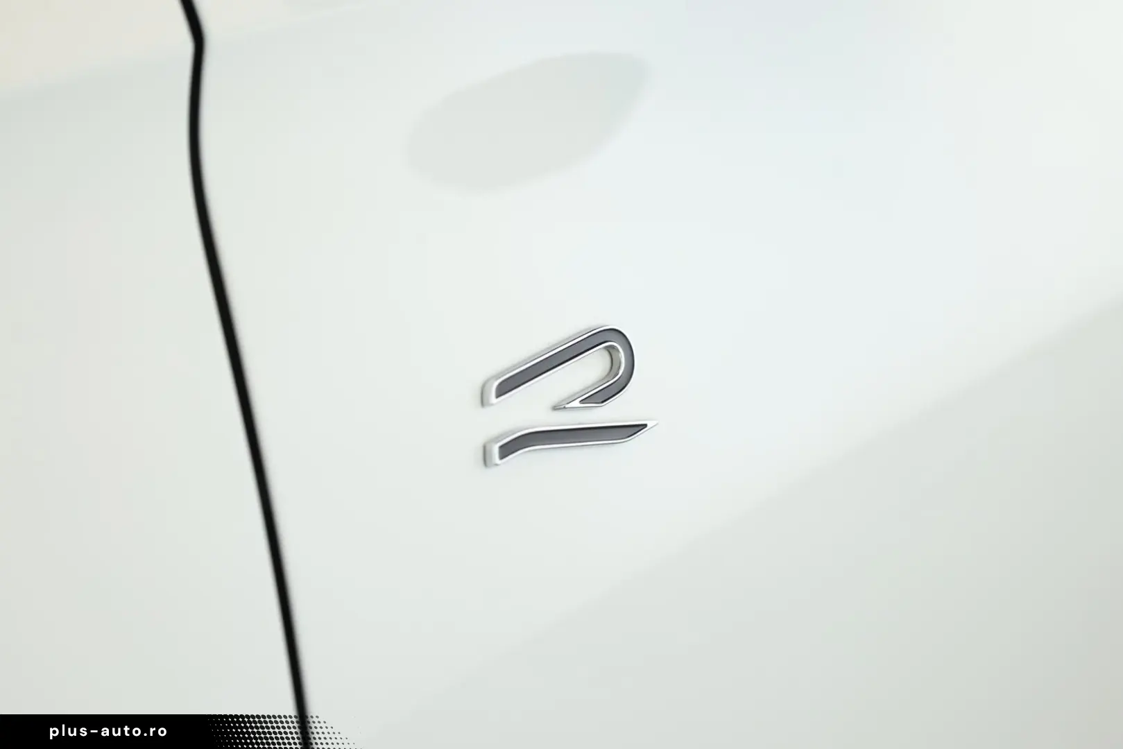 VW Tiguan 2.0 TDI 4M DSG R-Line Pan HUD HK STHZ 360