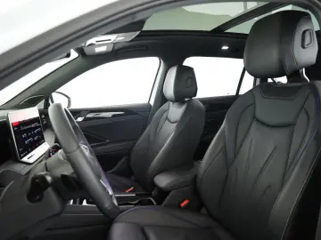 VW Tiguan 2.0 TDI 4M DSG R-Line Pan HUD HK STHZ 360