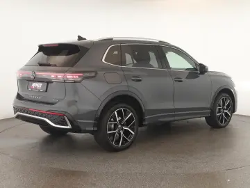 VW Tiguan 2.0 TDI 4M DSG R-Line Pan HUD HK STHZ 360