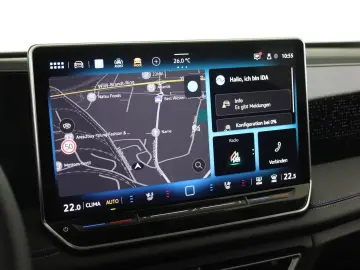 VW Tiguan 2.0 TDI 4M DSG R-Line Pan HUD HK STHZ 360