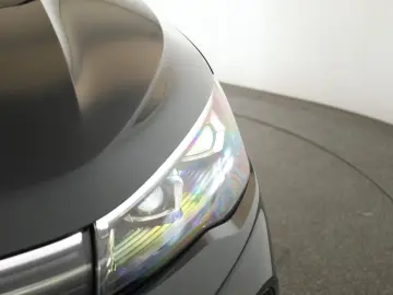 VW Tiguan 2.0 TDI 4M DSG R-Line Pan HUD HK STHZ 360