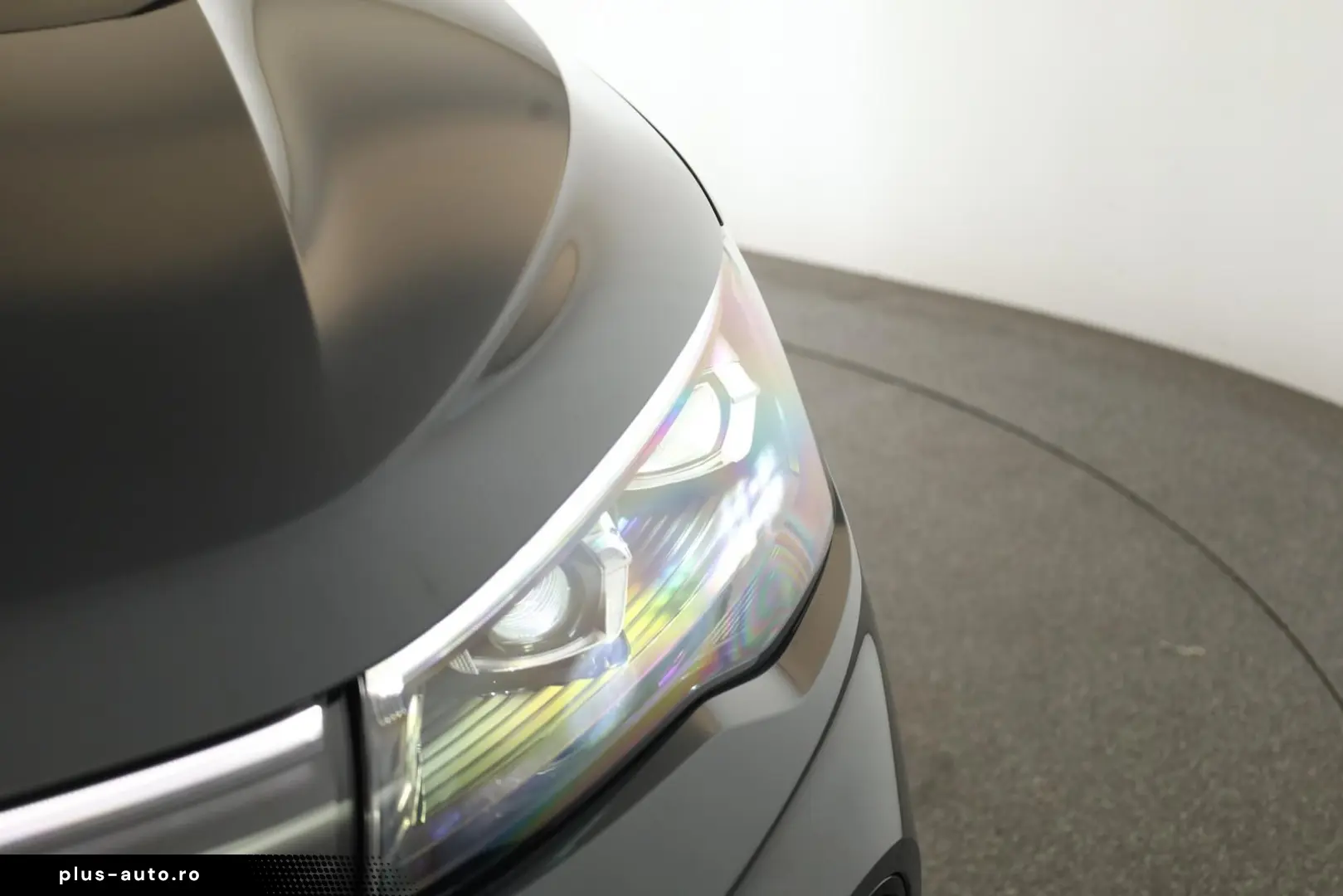 VW Tiguan 2.0 TDI 4M DSG R-Line Pan HUD HK STHZ 360