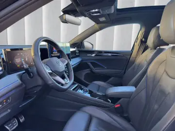 VW Tiguan R-LINE 4Mot StndHzg HD-Matrix PANO 360 Ka