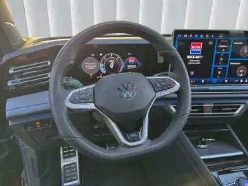 VW Tiguan R-LINE 4Mot StndHzg HD-Matrix PANO 360 Ka