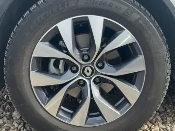 RENAULT CAPTUR 1.6 E-Tech 145 techno