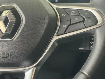 RENAULT CAPTUR 1.6 E-Tech 145 techno