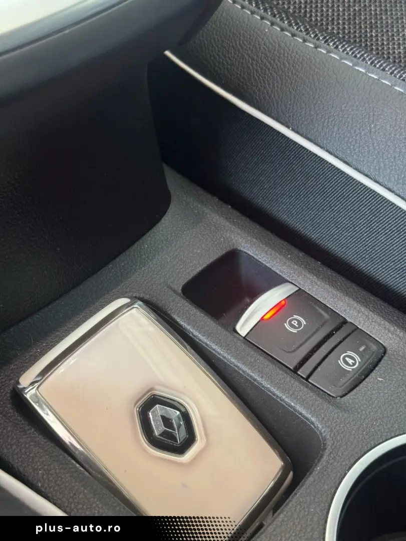 RENAULT CAPTUR 1.6 E-Tech 145 techno