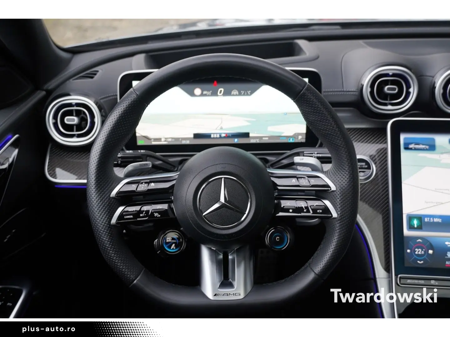 MERCEDES-BENZ C 43 AMG High-End Pano Memory HUD
