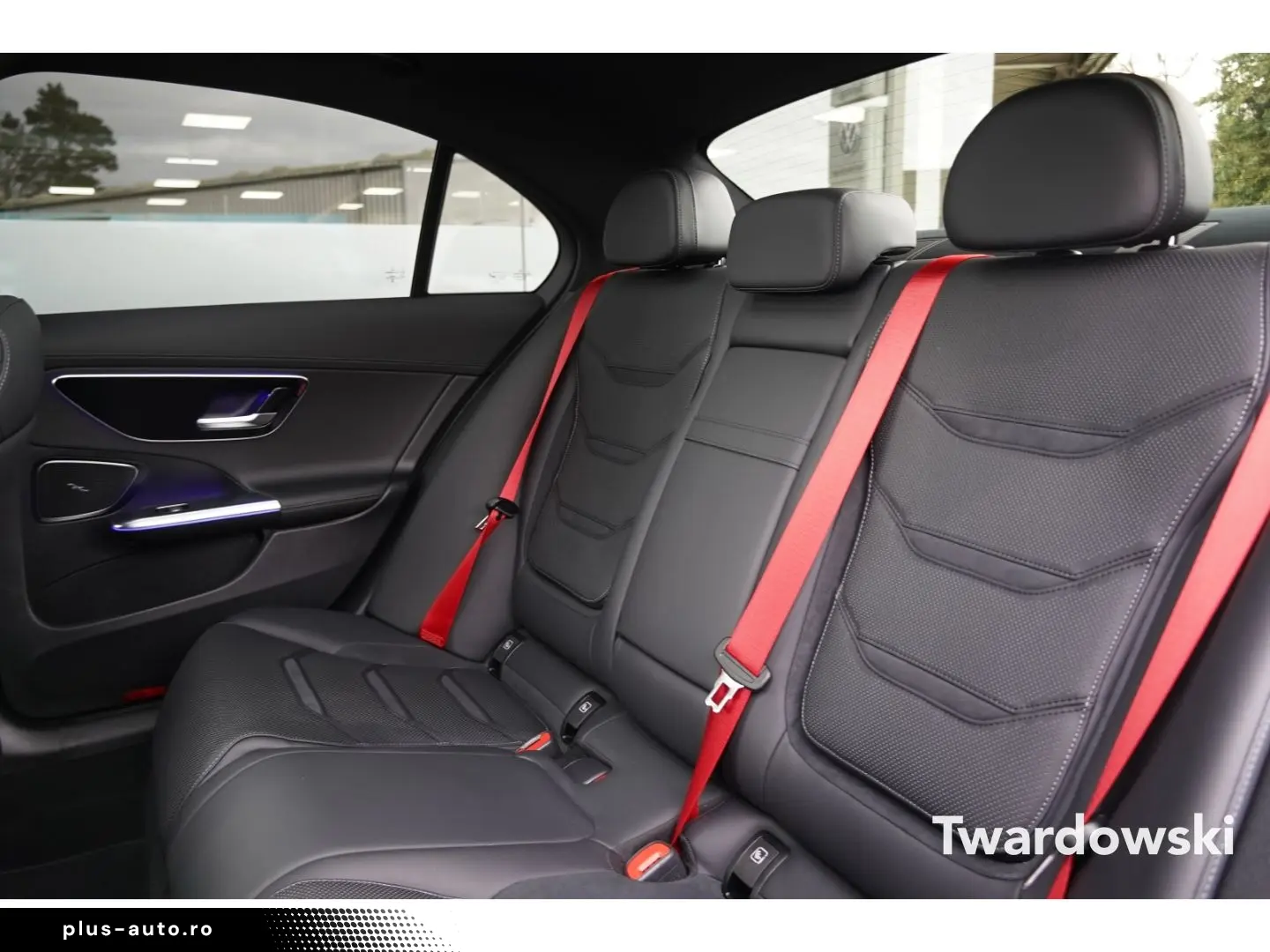 MERCEDES-BENZ C 43 AMG High-End Pano Memory HUD