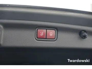 MERCEDES-BENZ C 43 AMG High-End Pano Memory HUD