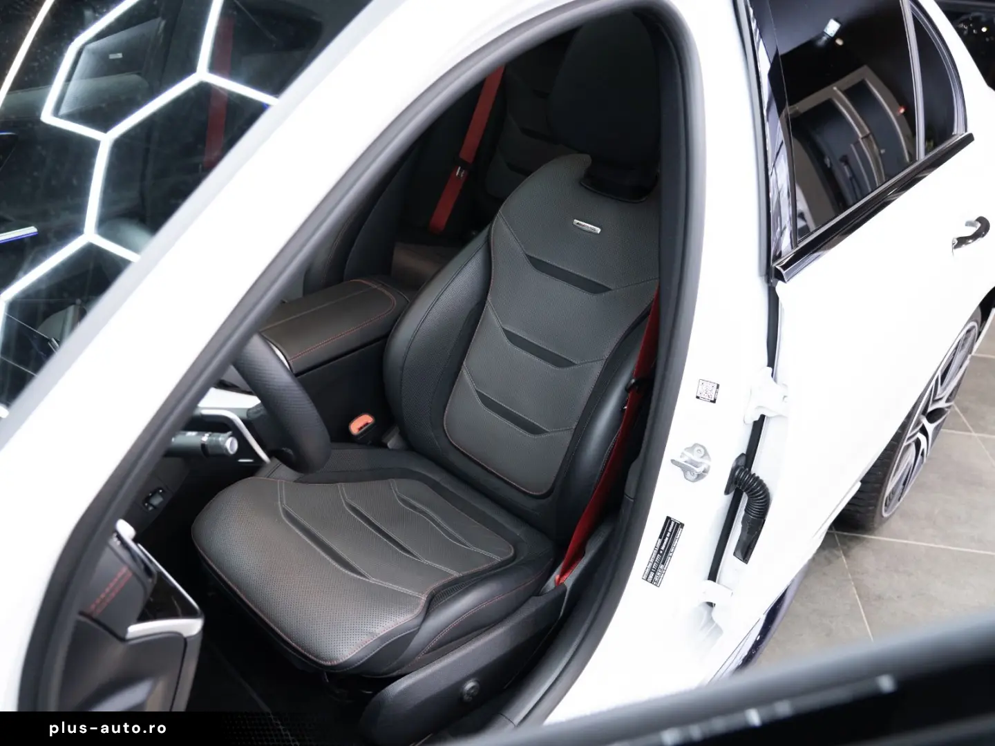 MERCEDES-BENZ C43 AMG 4Matic 360 Panoram Burmester H&hellip;