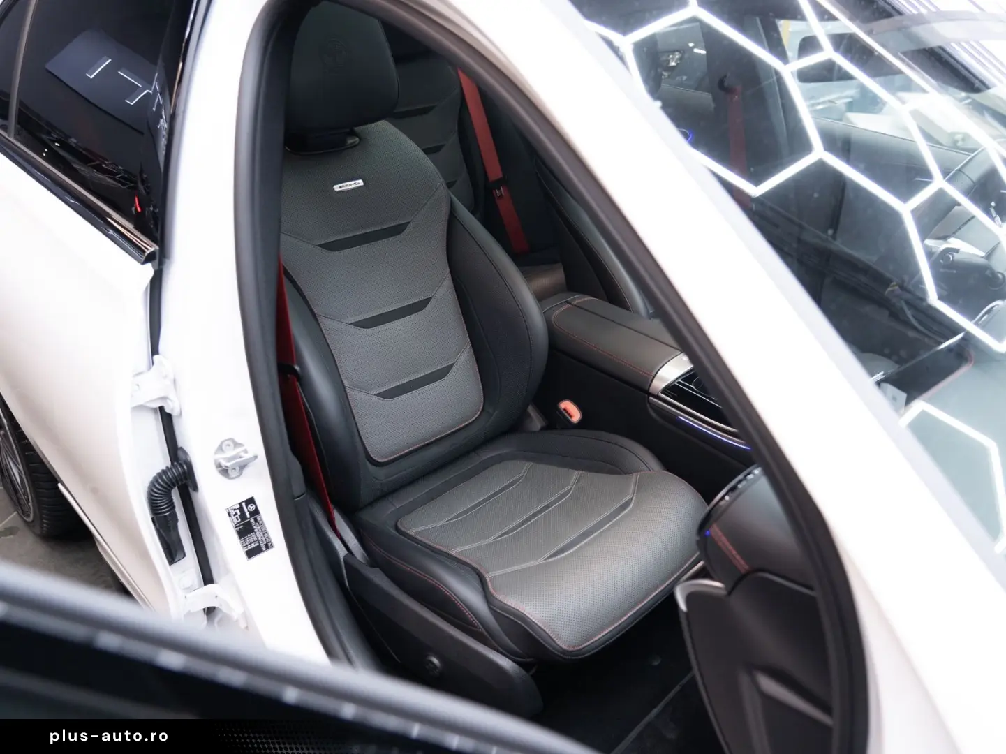 MERCEDES-BENZ C43 AMG 4Matic 360 Panoram Burmester H&hellip;