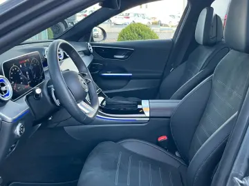 MERCEDES-BENZ C 180 AMG Night Pano Distronic CarPlay&hellip;