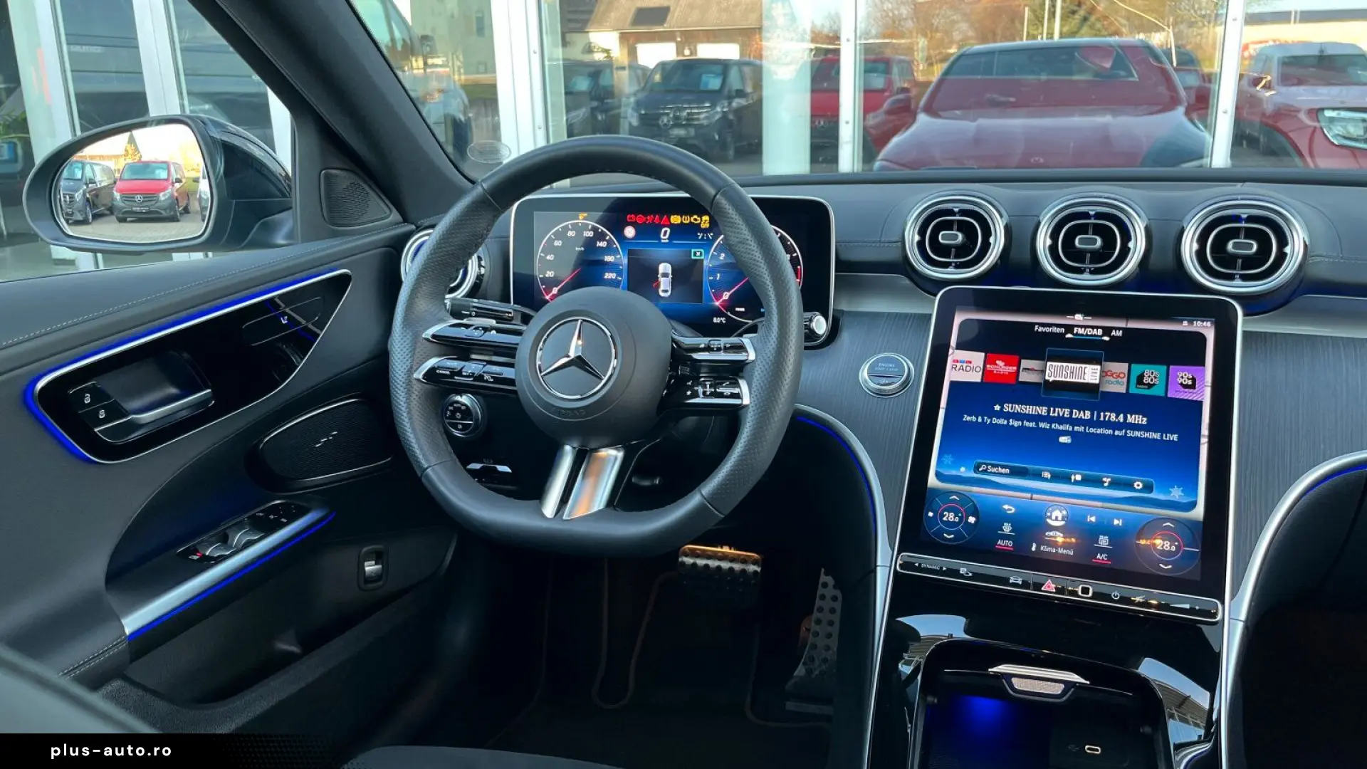 MERCEDES-BENZ C 180 AMG Night Pano Distronic CarPlay&hellip;