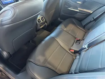 MERCEDES-BENZ C 300 d- Panorama-Schiebedach-360 -Dig&hellip;