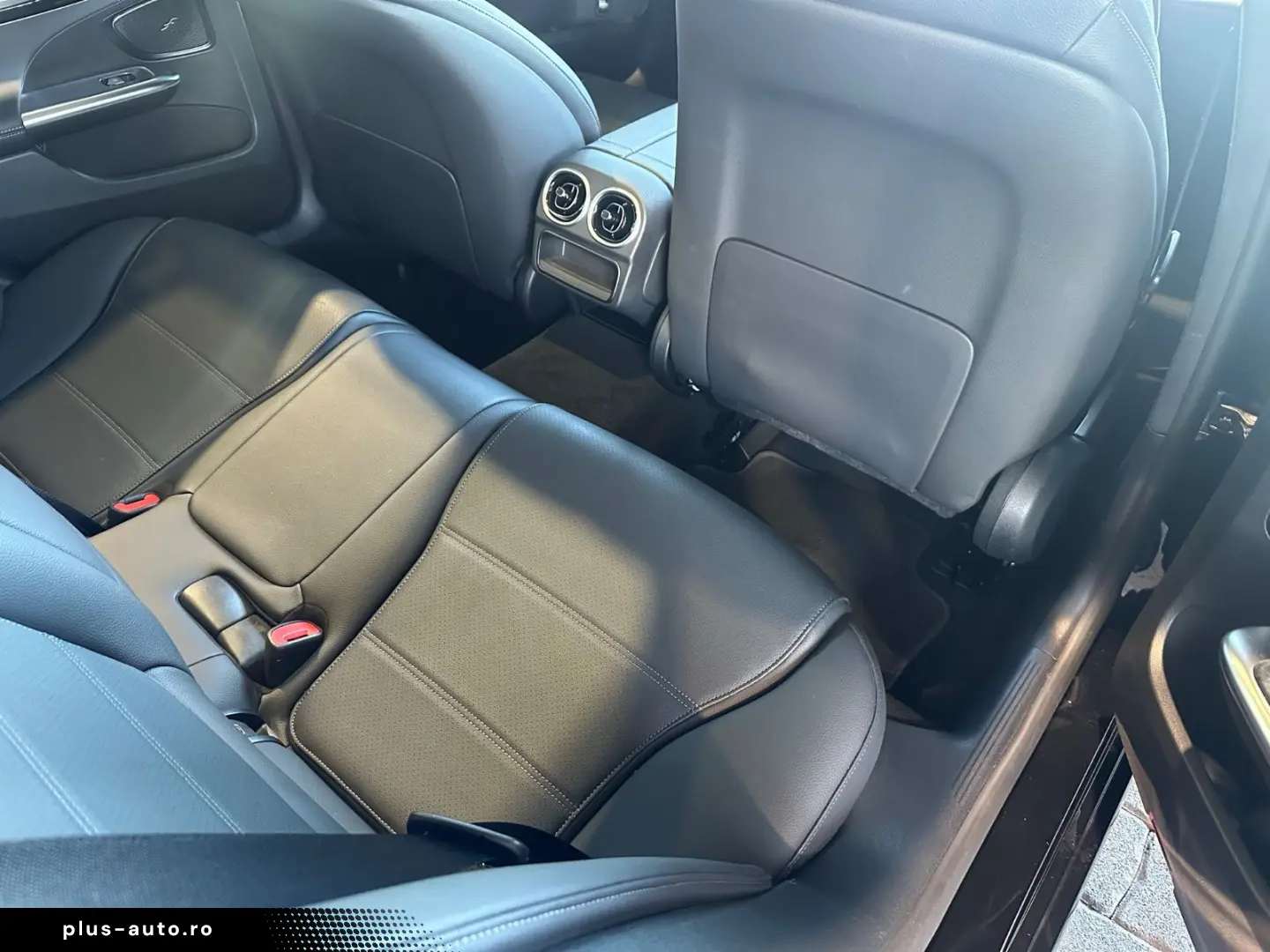 MERCEDES-BENZ C 300 d- Panorama-Schiebedach-360 -Dig&hellip;