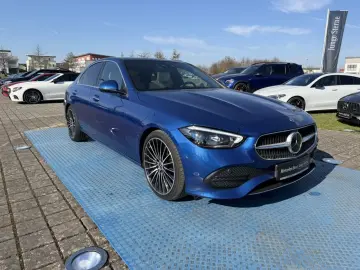 MERCEDES-BENZ C 300 4M AVANTGARDE BURM DIGI LIGHT FAHRASSIST