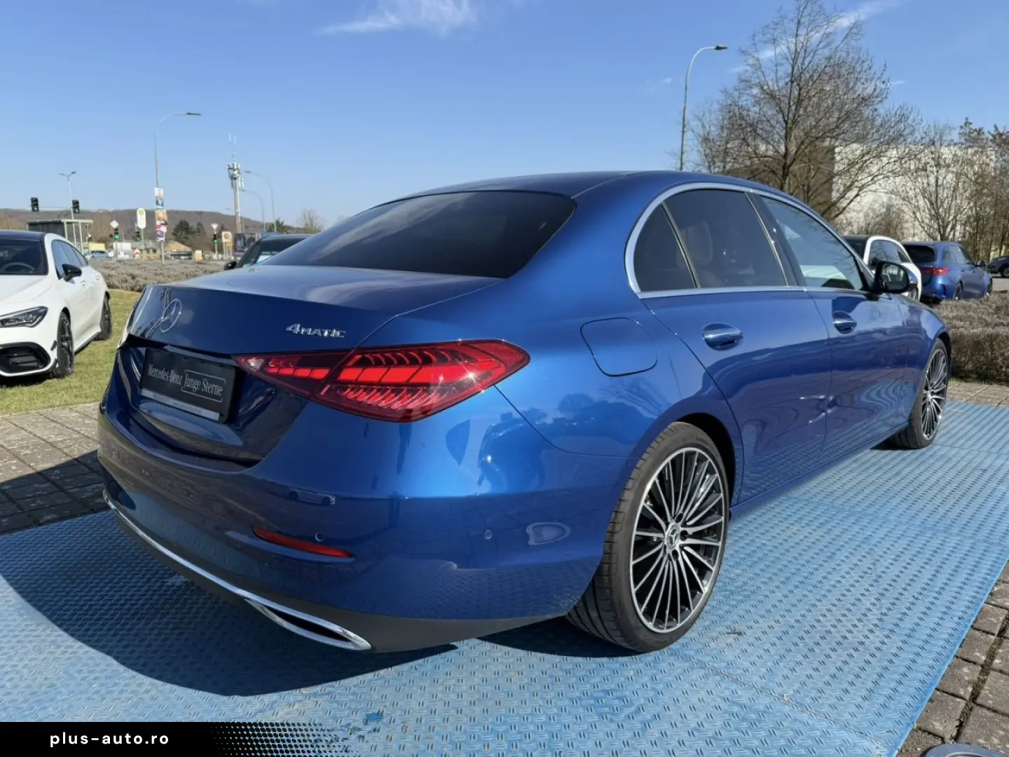 MERCEDES-BENZ C 300 4M AVANTGARDE BURM DIGI LIGHT FAHRASSIST