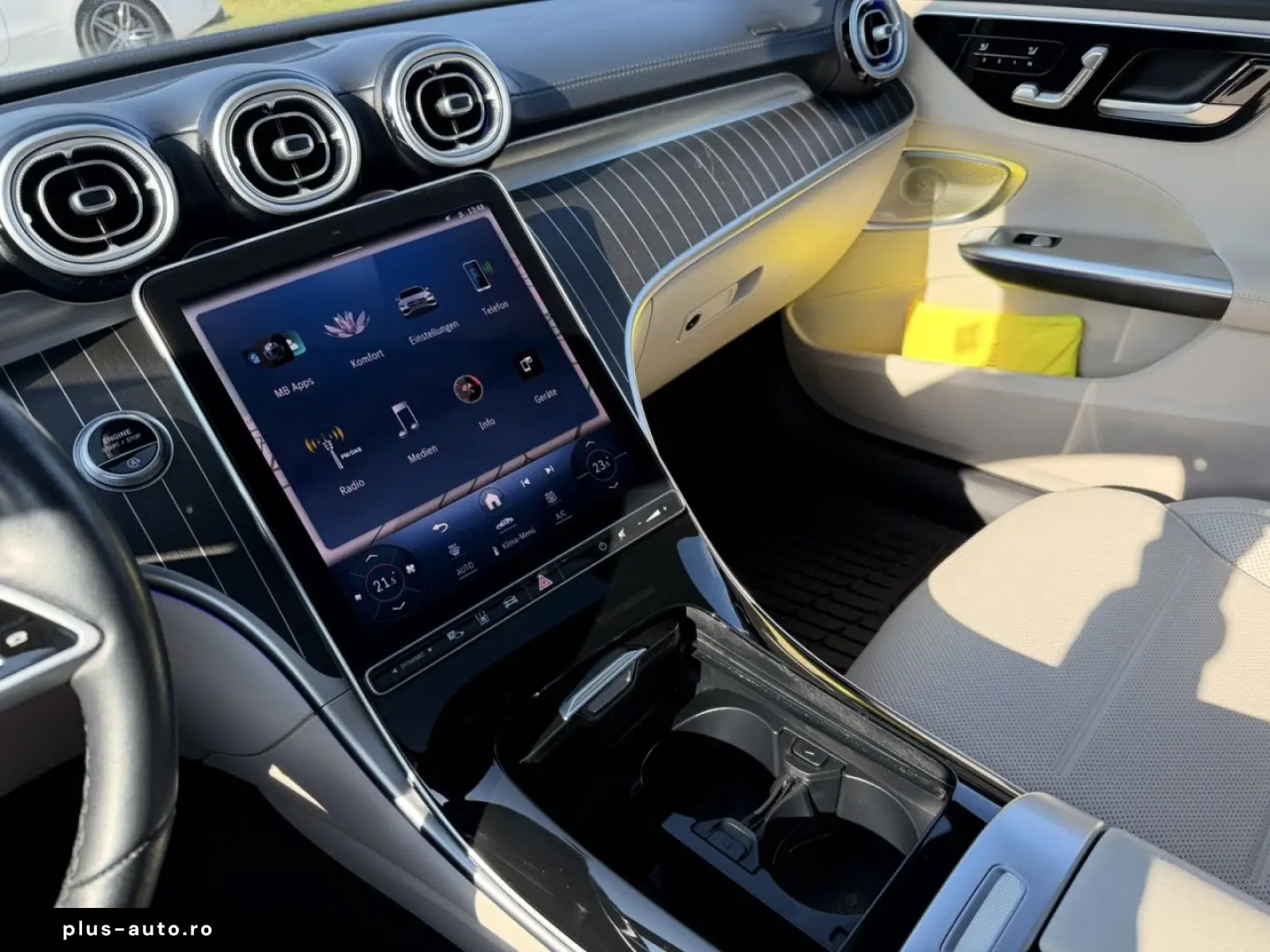 MERCEDES-BENZ C 300 4M AVANTGARDE BURM DIGI LIGHT FAHRASSIST