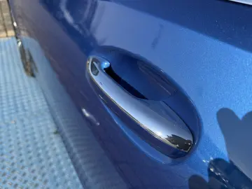 MERCEDES-BENZ C 300 4M AVANTGARDE BURM DIGI LIGHT FAHRASSIST