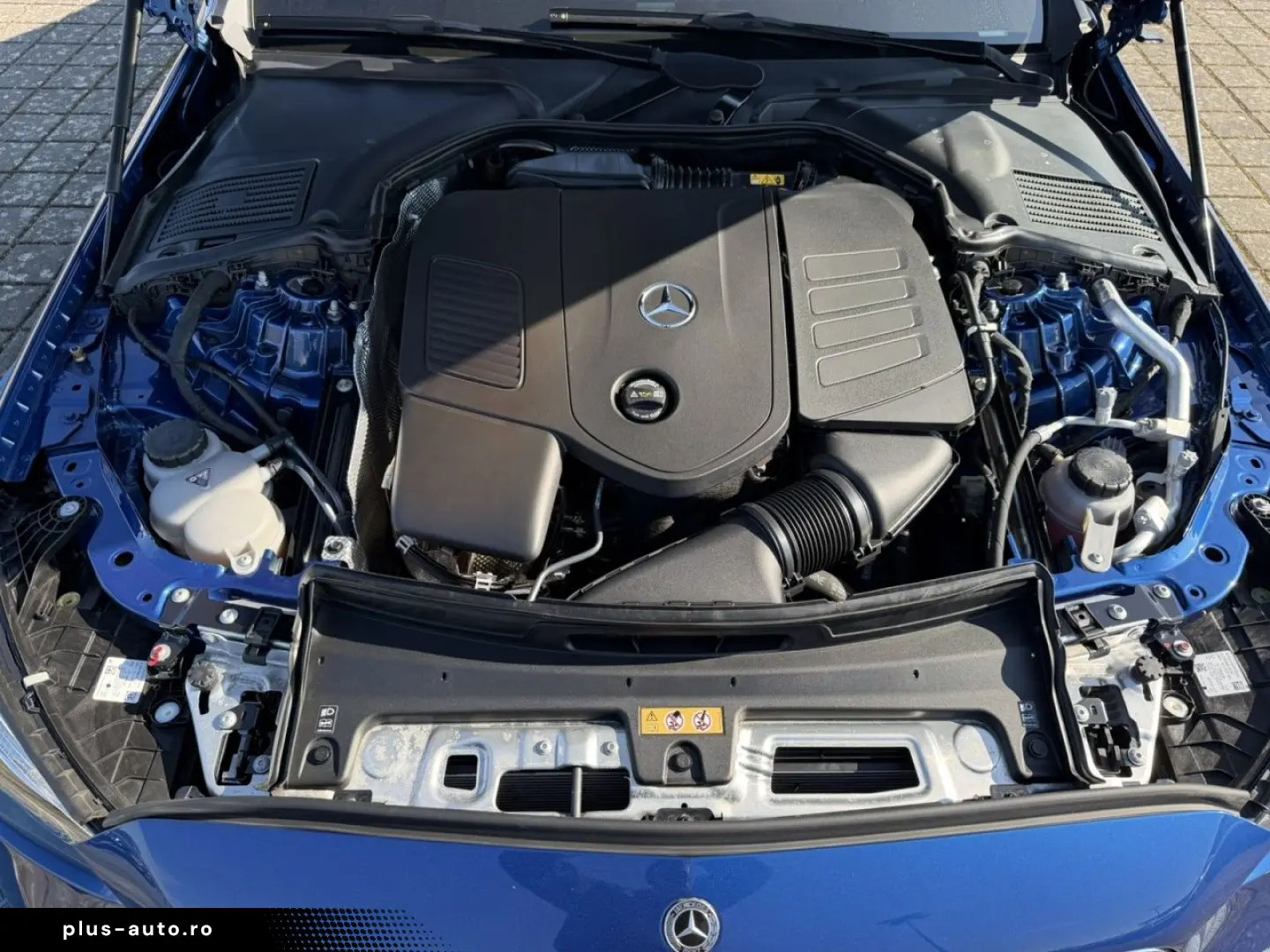 MERCEDES-BENZ C 300 4M AVANTGARDE BURM DIGI LIGHT FAHRASSIST