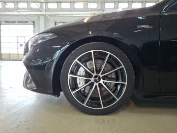 MERCEDES-BENZ A 35 4M AMG Pano Distr 360 Cam Multibeam Night