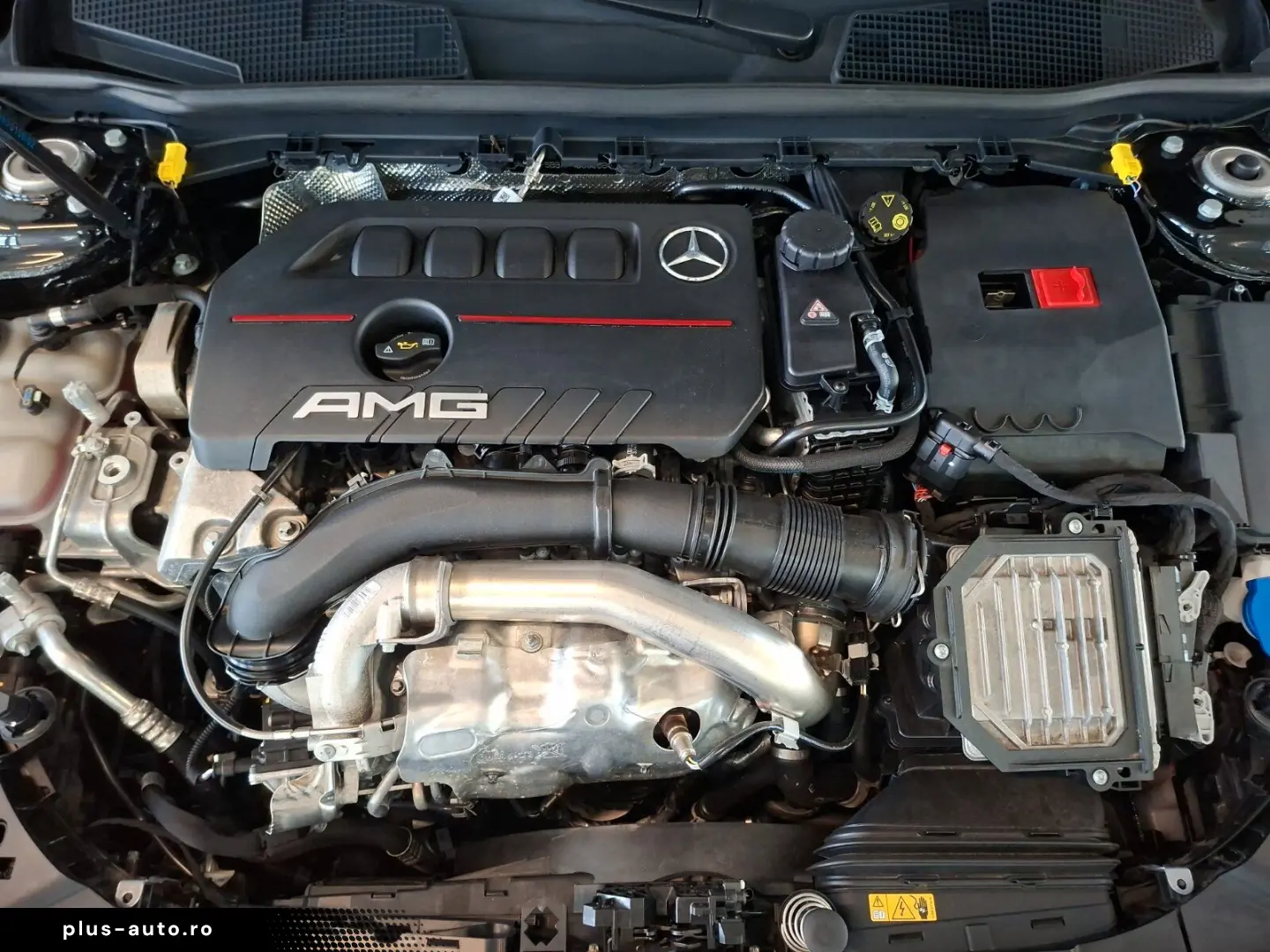 MERCEDES-BENZ A 35 4M AMG Pano Distr 360 Cam Multibeam Night