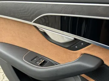 AUDI A8 50 TDI quattro  Cognac  Massage Luft