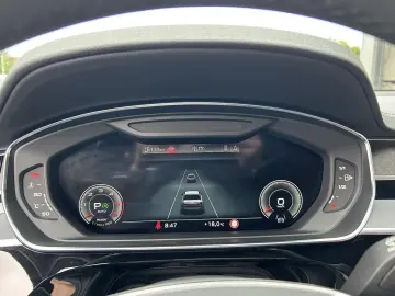 AUDI A8 50 TDI quattro  Cognac  Massage Luft