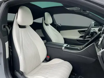 MERCEDES-BENZ CLE 220 d AMG NIGHT AHK STANDHZ PANO S&hellip;