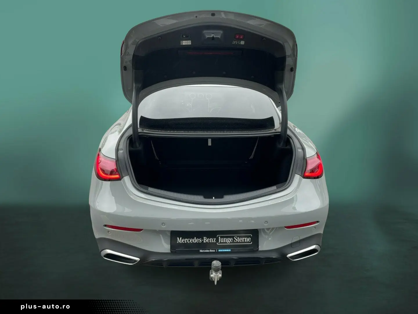 MERCEDES-BENZ CLE 220 d AMG NIGHT AHK STANDHZ PANO S&hellip;