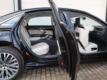 AUDI A8L 60 TFSI V8 lang exclusive KERAMIK UPE217.190