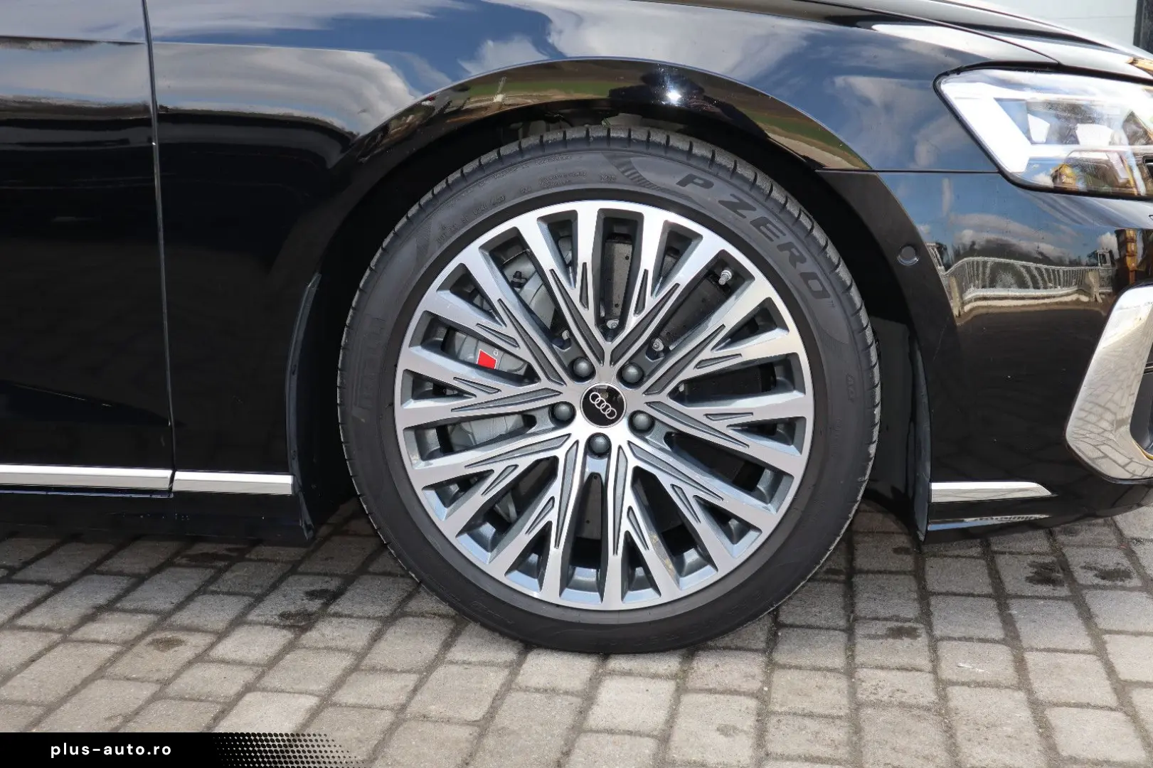 AUDI A8L 60 TFSI V8 lang exclusive KERAMIK UPE217.190