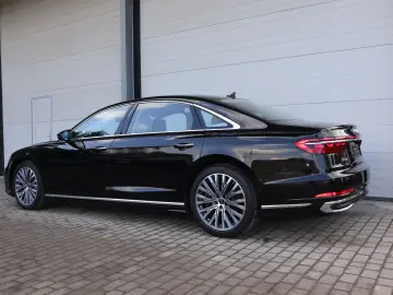 AUDI A8L 60 TFSI V8 lang exclusive KERAMIK UPE217.190