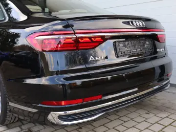 AUDI A8L 60 TFSI V8 lang exclusive KERAMIK UPE217.190