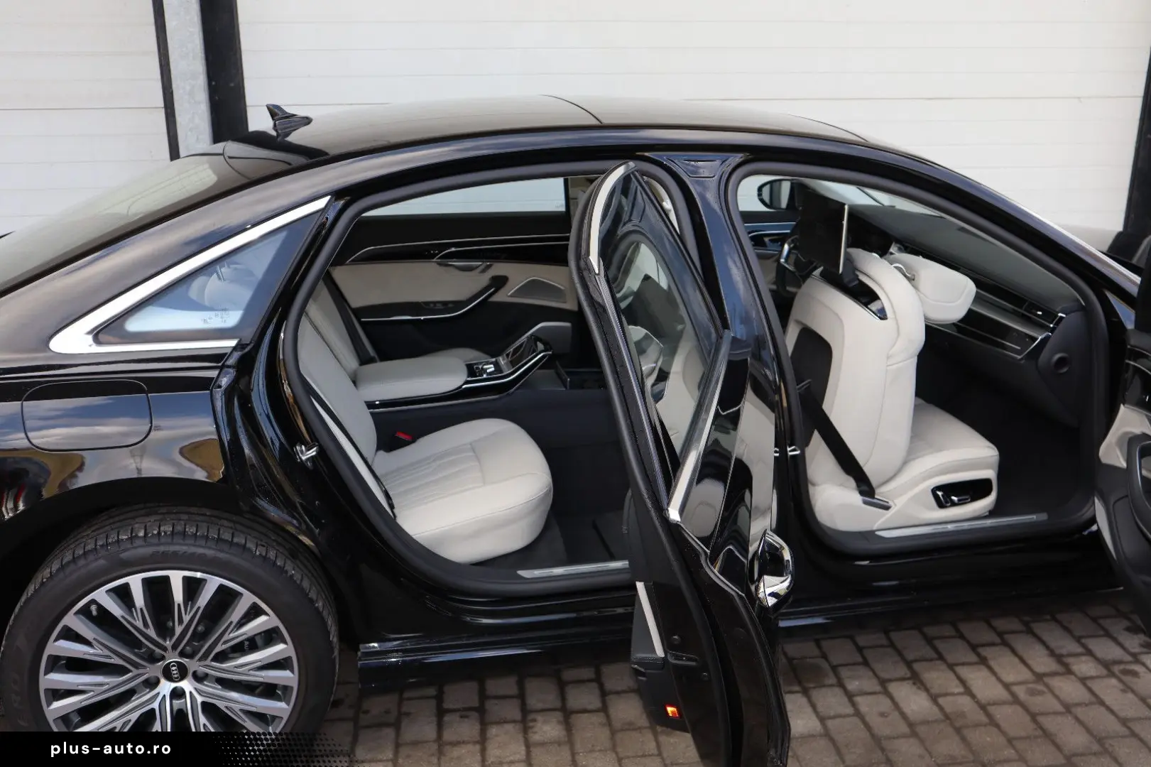 AUDI A8L 60 TFSI V8 lang exclusive KERAMIK UPE217.190