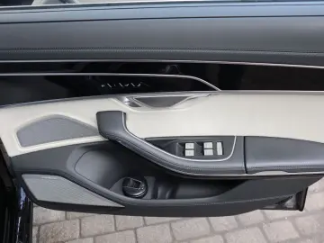 AUDI A8L 60 TFSI V8 lang exclusive KERAMIK UPE217.190