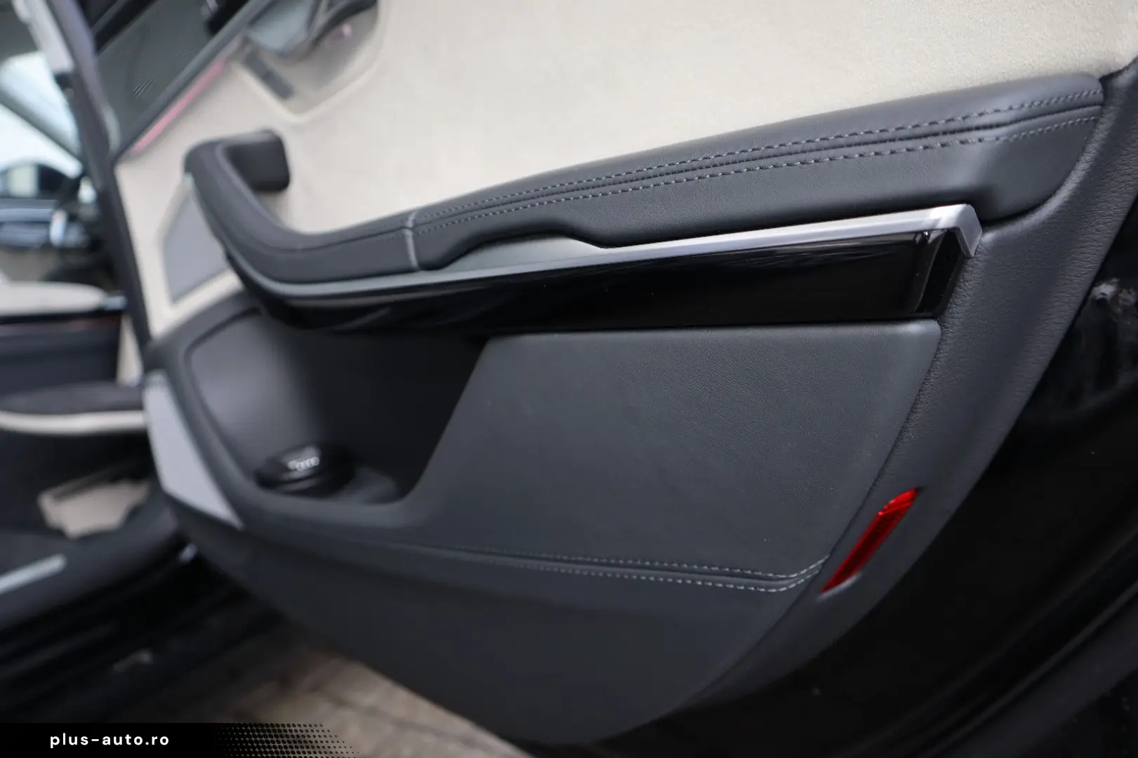 AUDI A8L 60 TFSI V8 lang exclusive KERAMIK UPE217.190